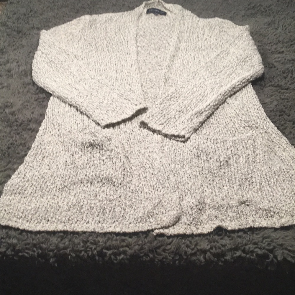 Jones New York knitted sweater